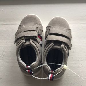 Boys Tommy Hilfiger sneakers